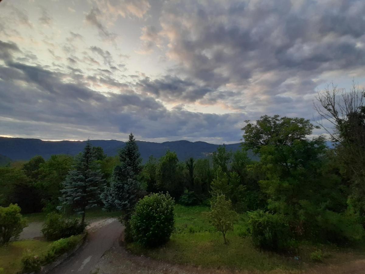 Koca Sredi Gozda Hotell Kanal Exteriör bild